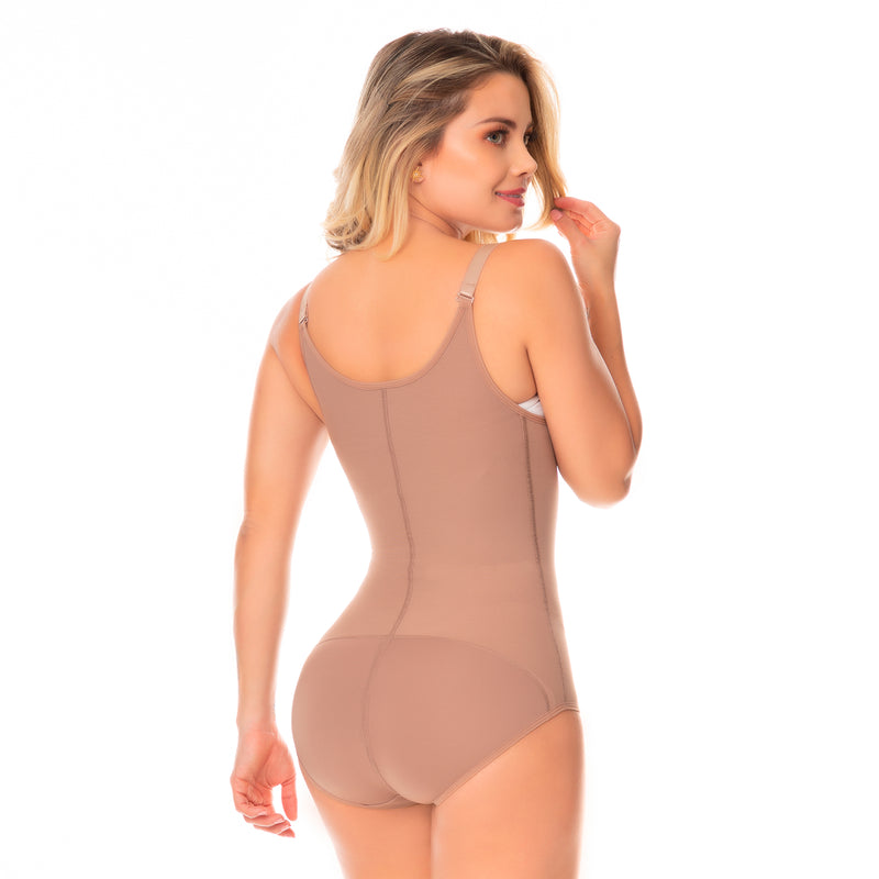 Shape Concept Body Shapewear with 2 Lines Hooks High Compression 056